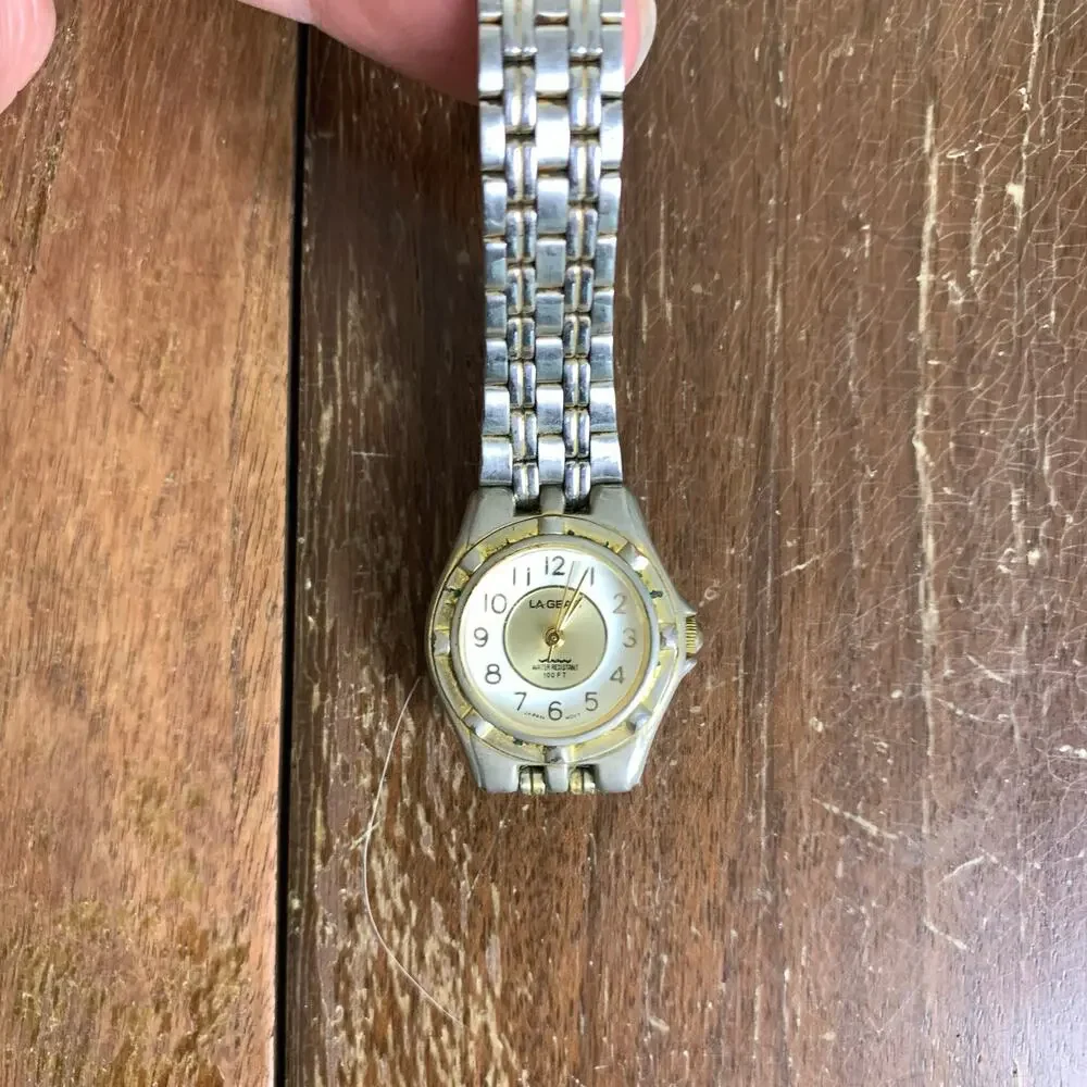 LA Gear VINTAGE 90s gold silver tone analog unisex wrist‎ watch